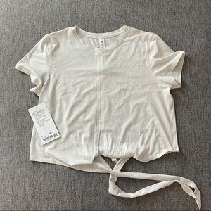 Lululemon Time To Restore SS white size 8